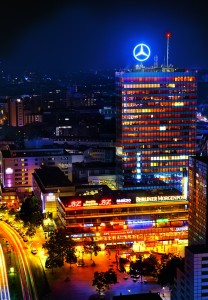 Das Europa-Center am Breitscheidplatz bei Nacht. Foto: DIE BRANDENBURGS